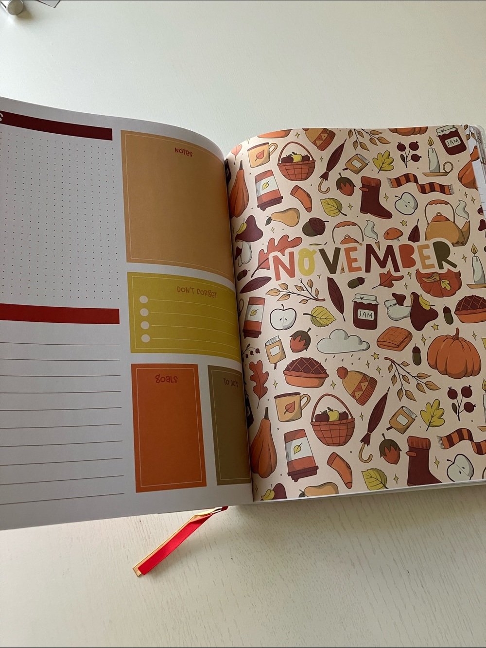 The Creative Expert 17 Month Bound Planner August 2026 - December 2027 (NWT) - Picture 11 of 15